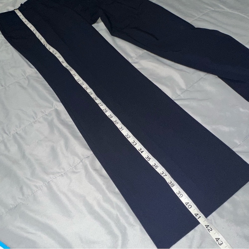 Tommy Hilfiger Women’s 10 Navy Wide Leg Dress Pants Office Career Business Wear - Picture 11 of 11